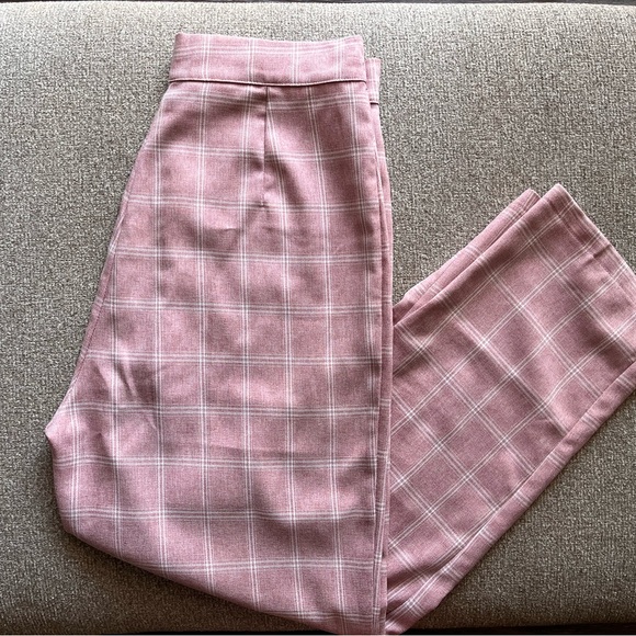 Chic Pink Checkered Women's Trousers - Picture 1 of 1